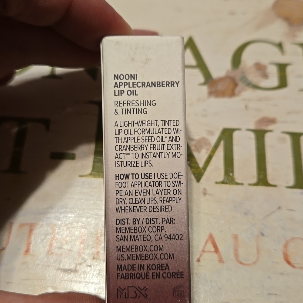 Nooni - Applecranberry lip oil - Picture 4 of 6